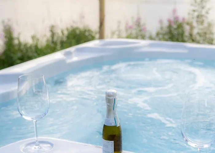 Gnist Retreat 山林小屋